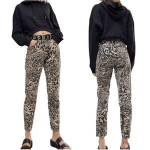 ASOS DESIGN Ritson Rigid Mom Jeans Abstract Leopard Print Women's Size 28/28 Tan